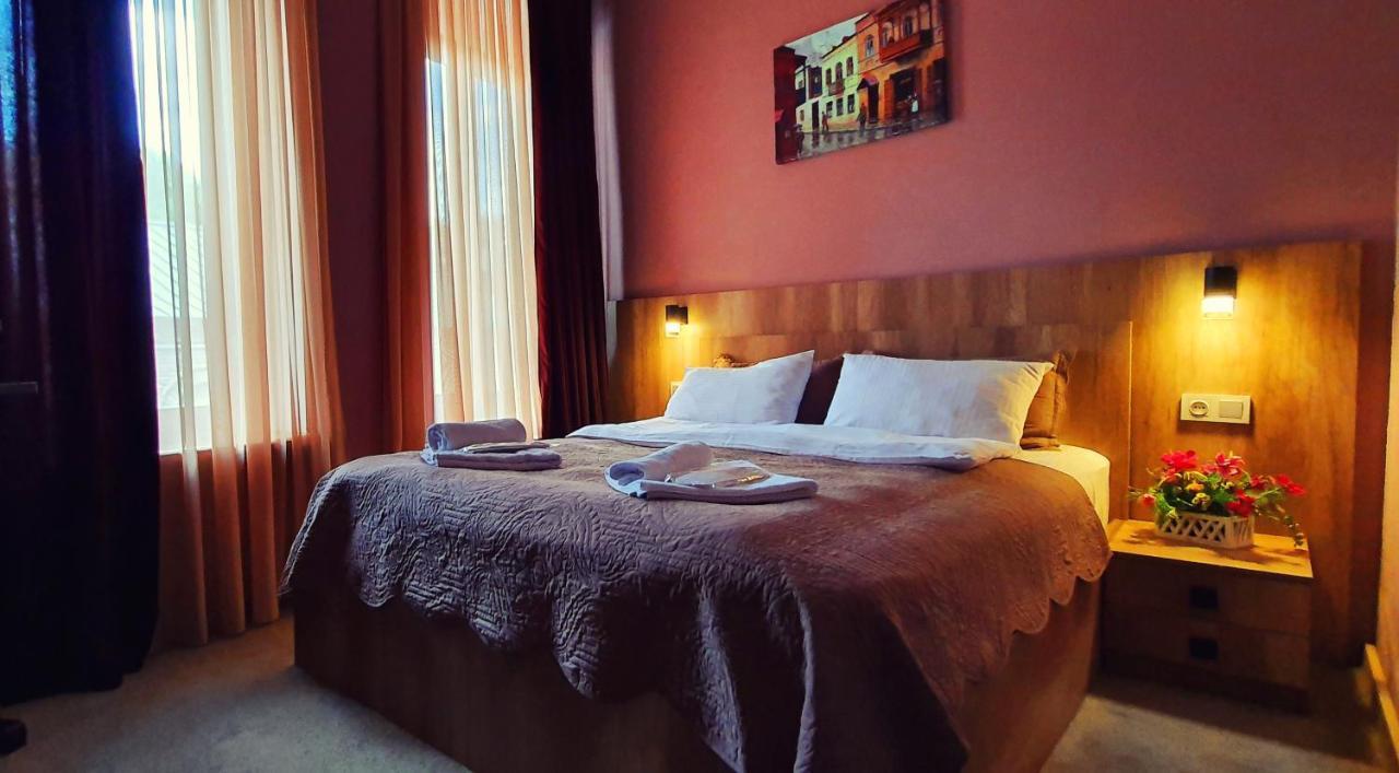 Epic Meidan Hotel 第比利斯 外观 照片