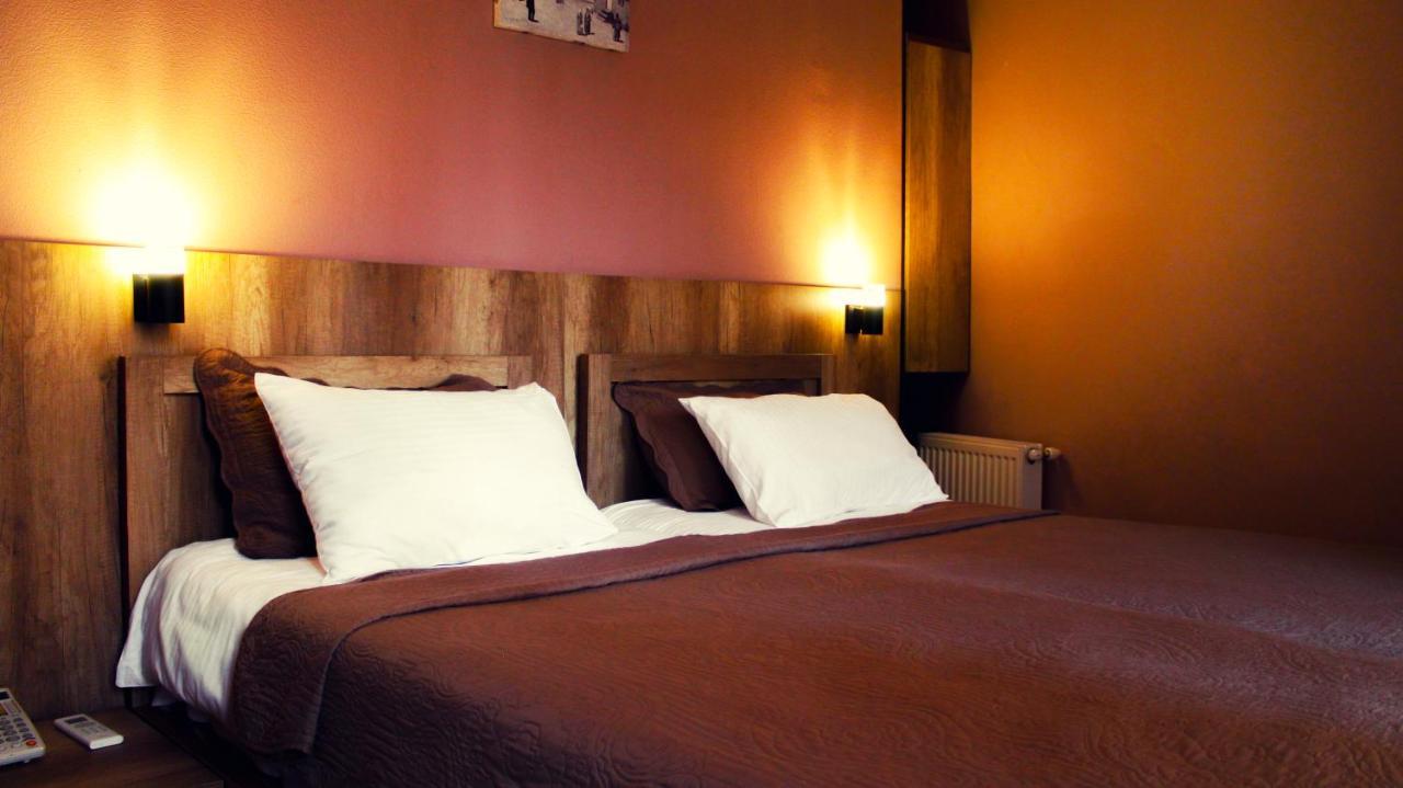 Epic Meidan Hotel 第比利斯 外观 照片
