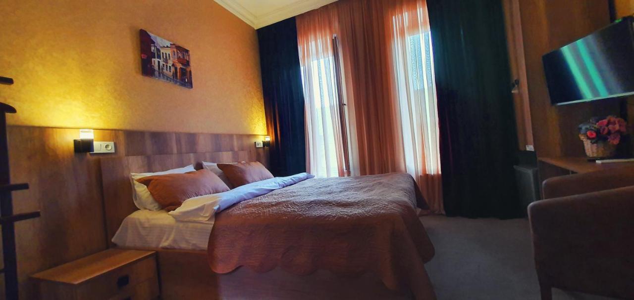Epic Meidan Hotel 第比利斯 外观 照片