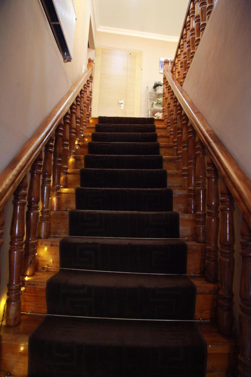 Epic Meidan Hotel 第比利斯 外观 照片