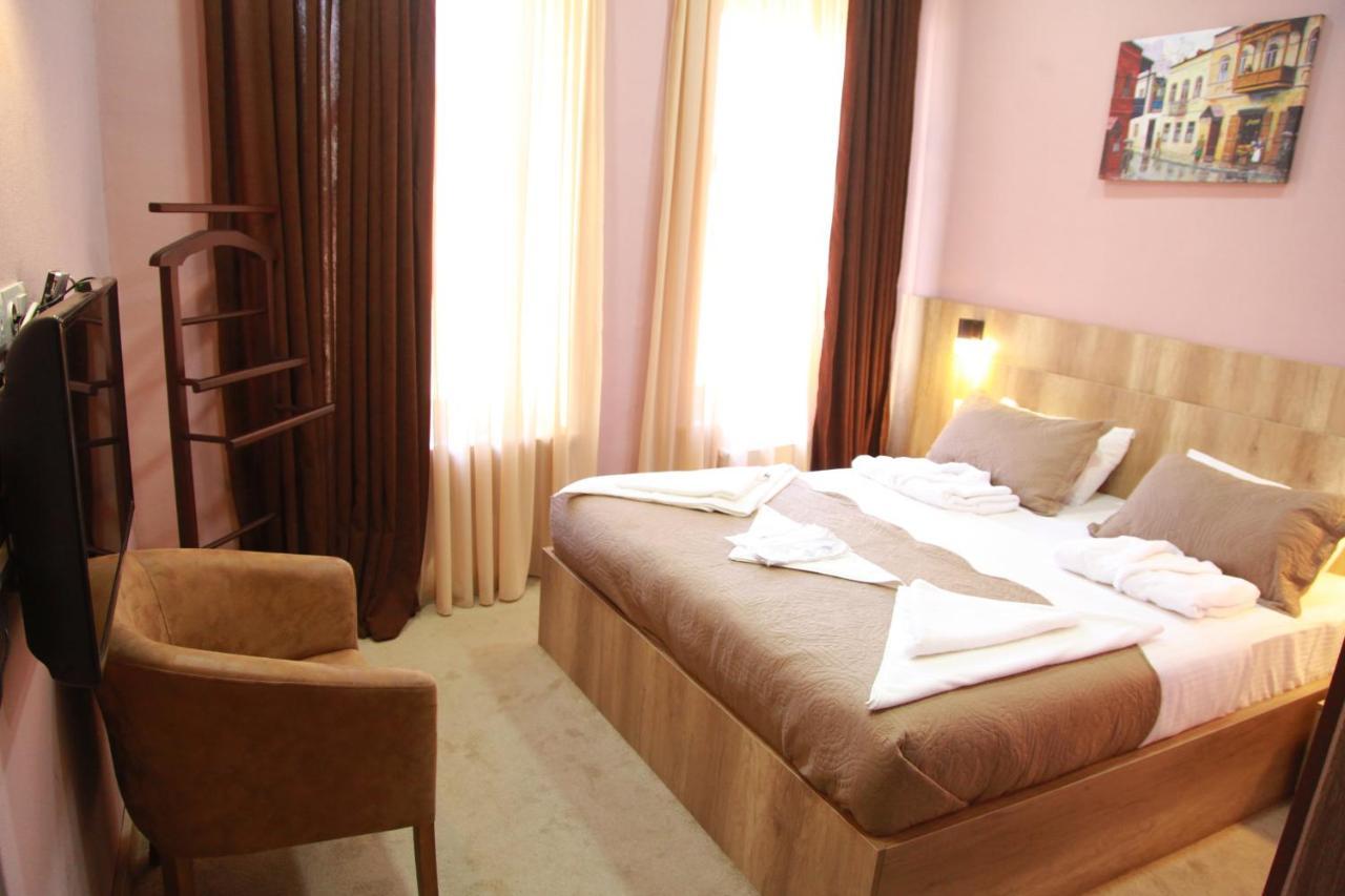 Epic Meidan Hotel 第比利斯 外观 照片